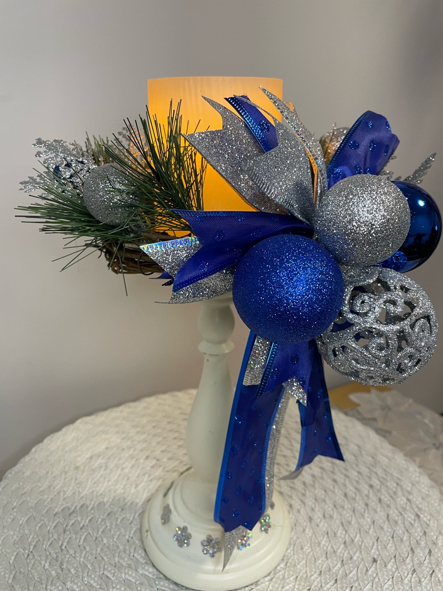 Chandelier Décoratif " La Nuit et les étoiles "