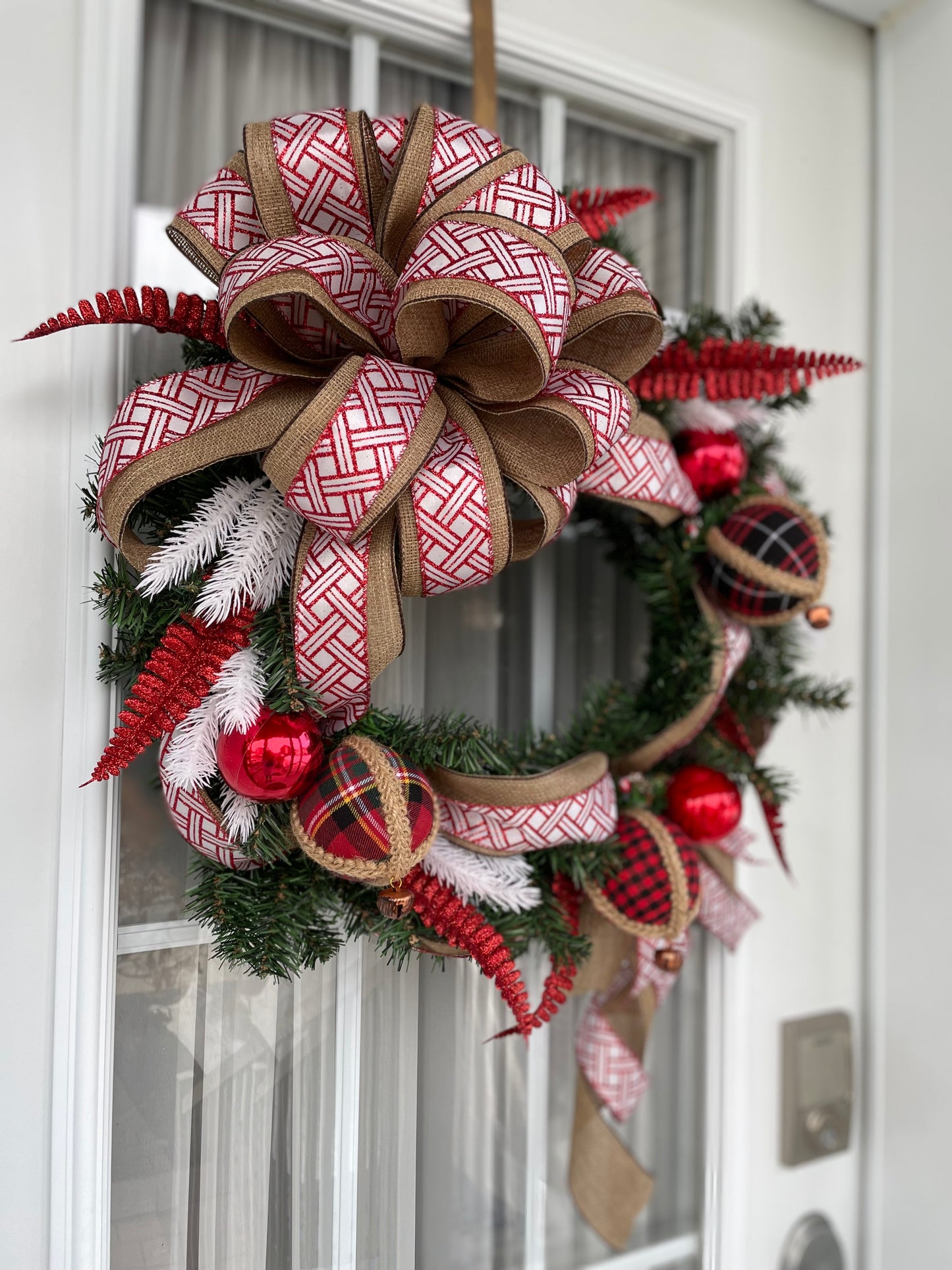 Couronnes de NOËL boules et clochettes