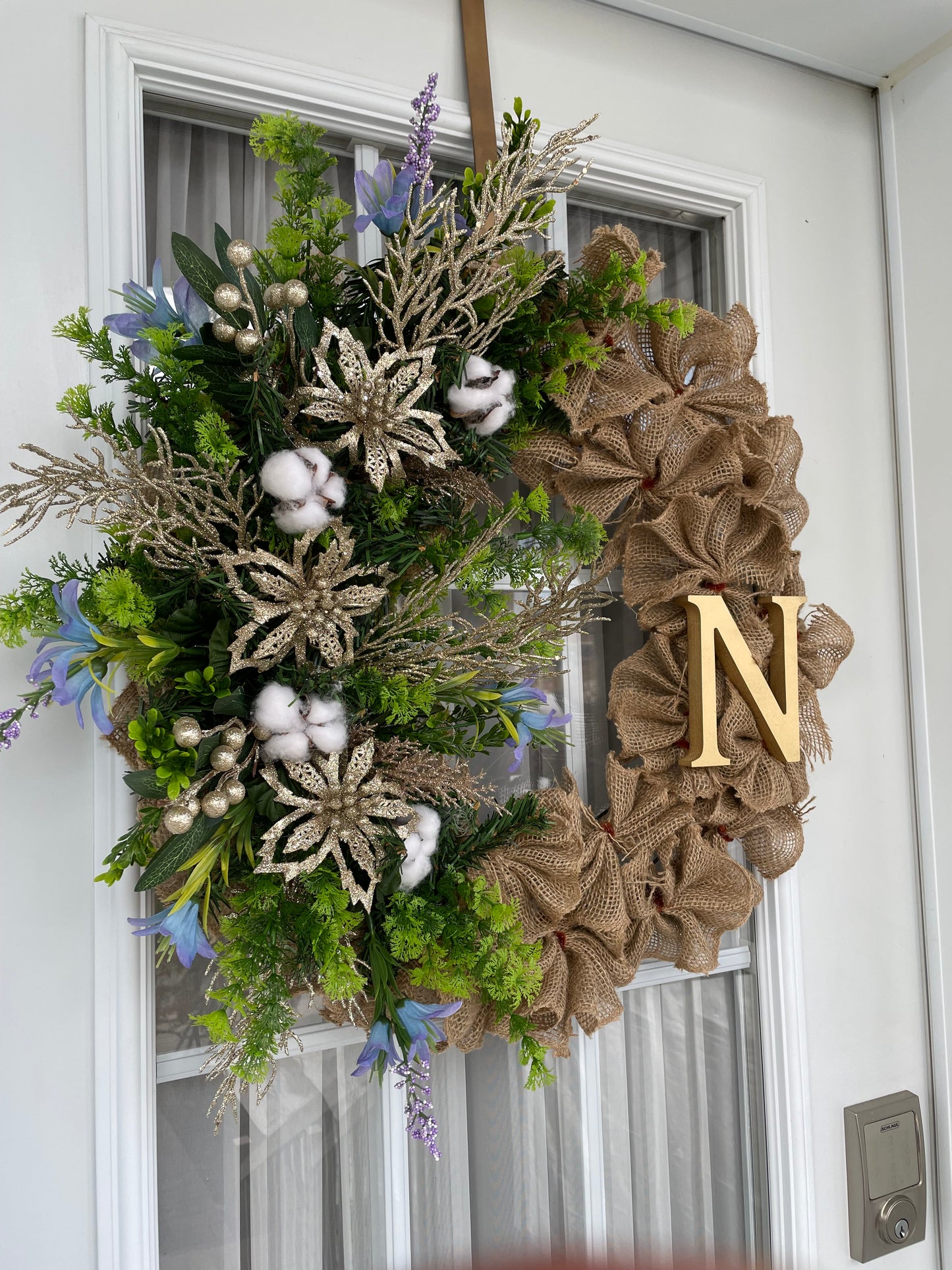 Couronne Jute naturelle avec " N " Or
