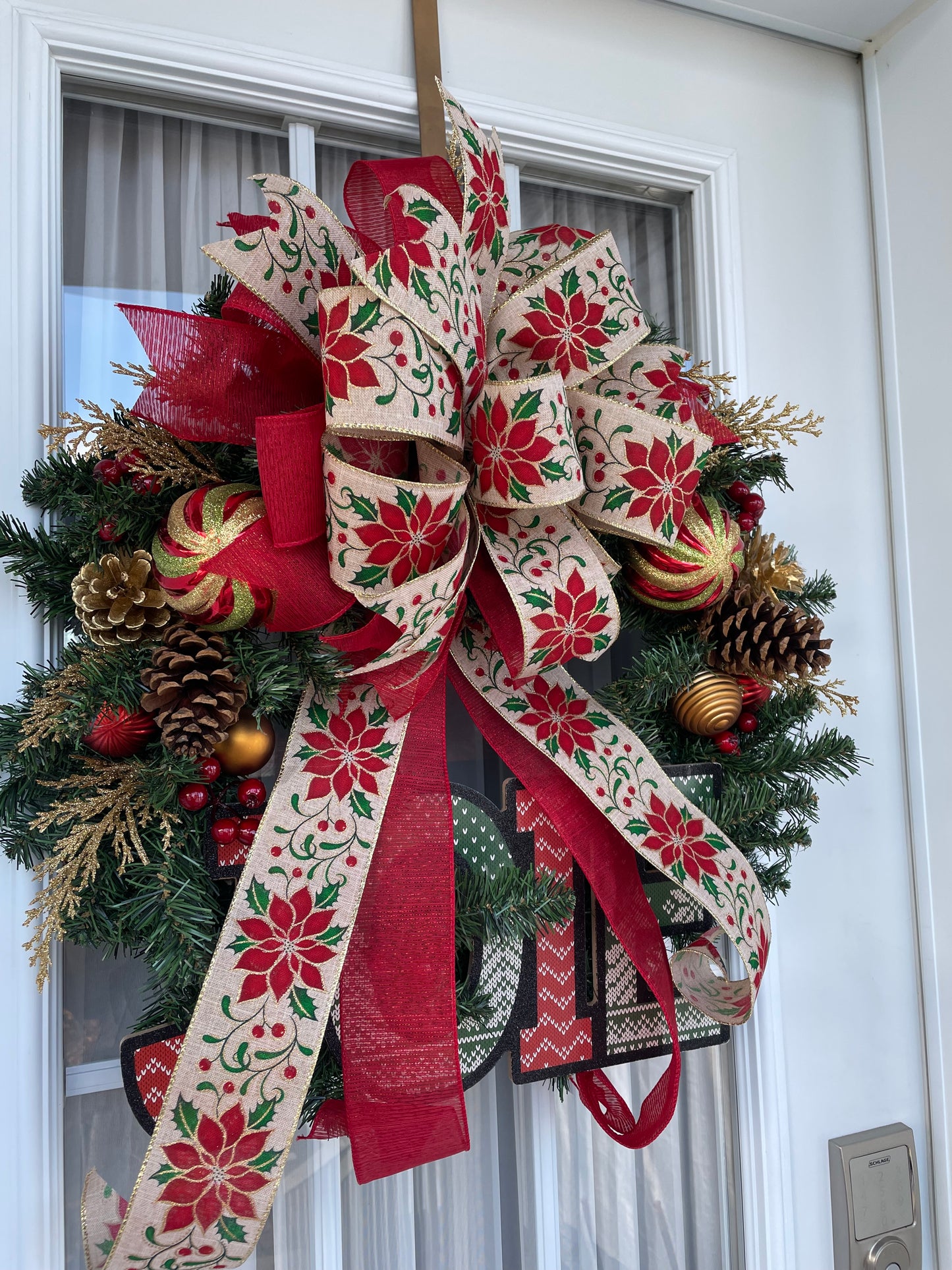 Loop & Joy Christmas Wreath