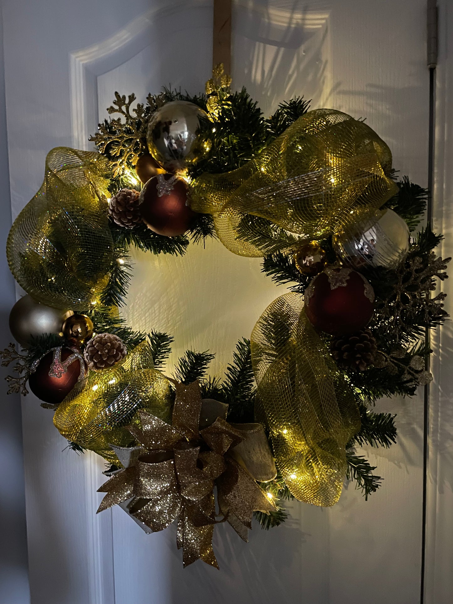 Couronnes de NOËL Boucle OR & lumières