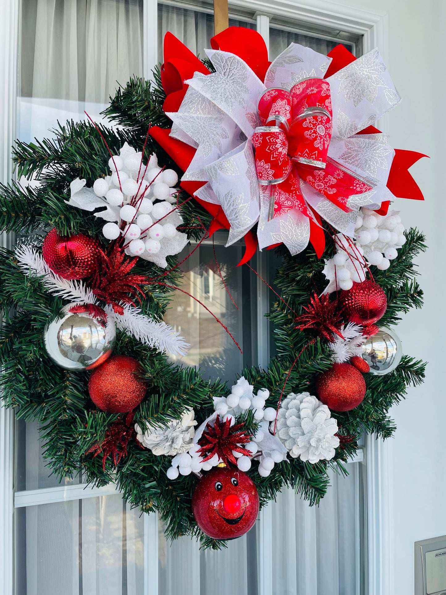 Couronne " NOËL au nez rouge "