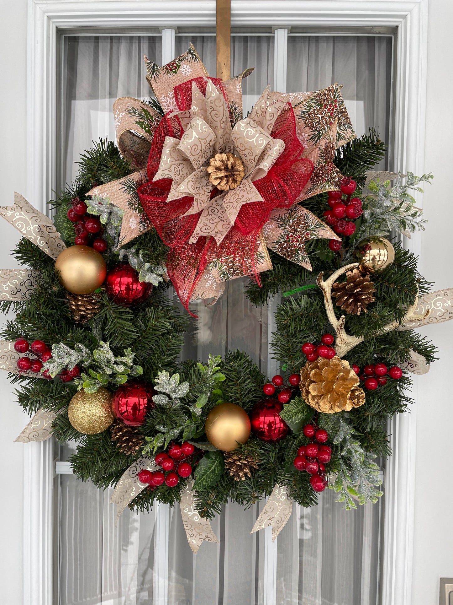 Wreath "The hidden deer at CHRISTMAS"