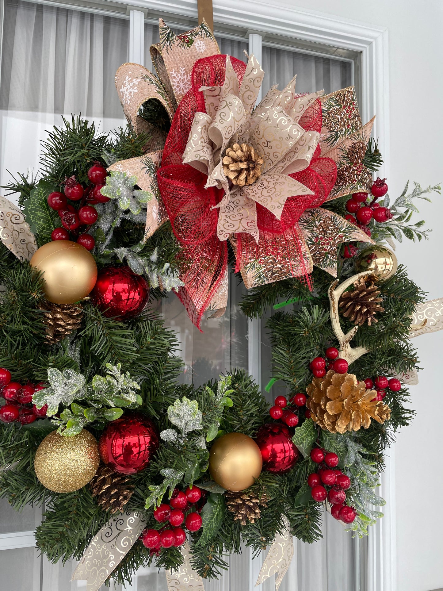 Wreath "The hidden deer at CHRISTMAS"