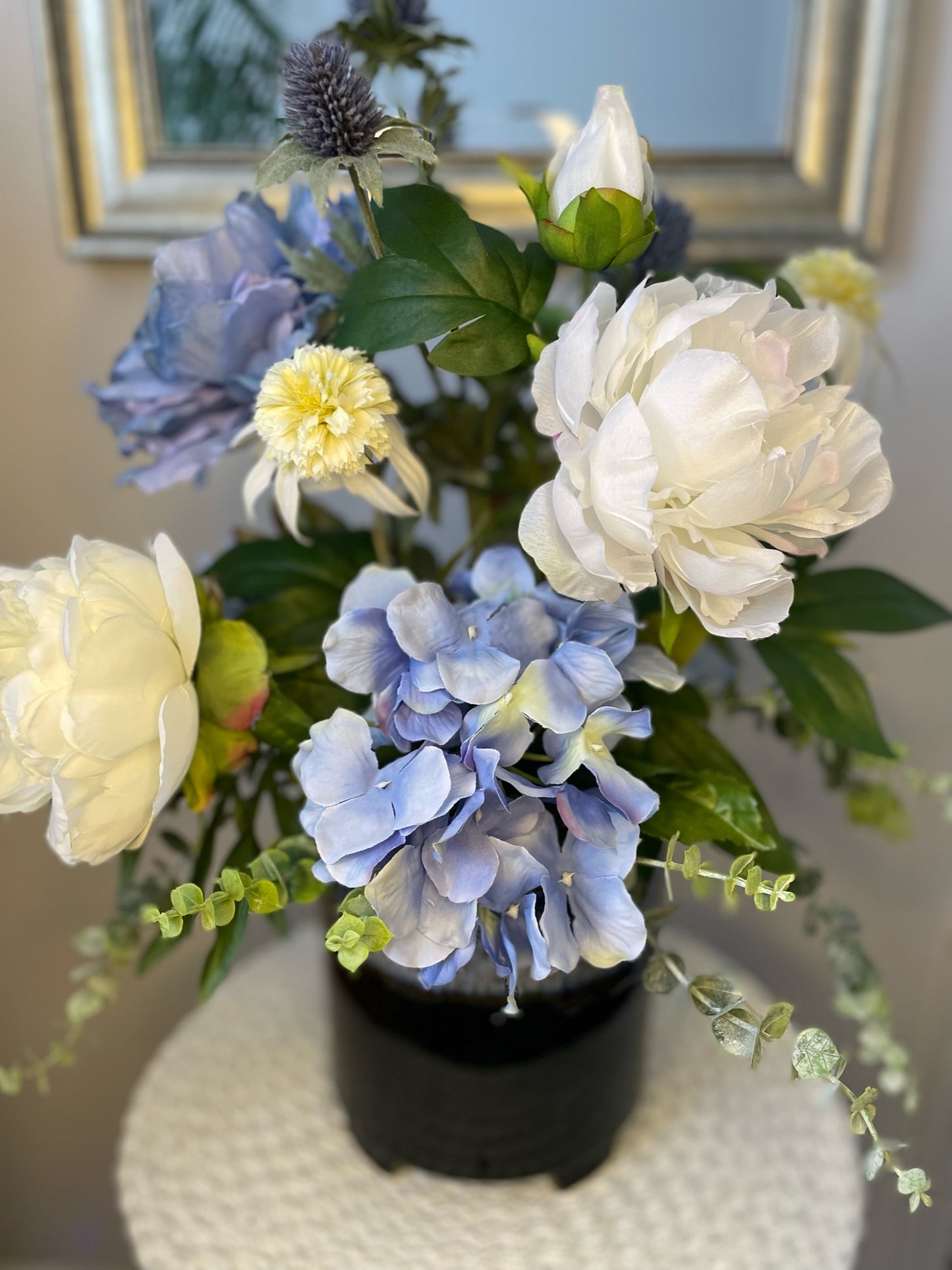 Vase de fleurs " La Pivoine bleue  "