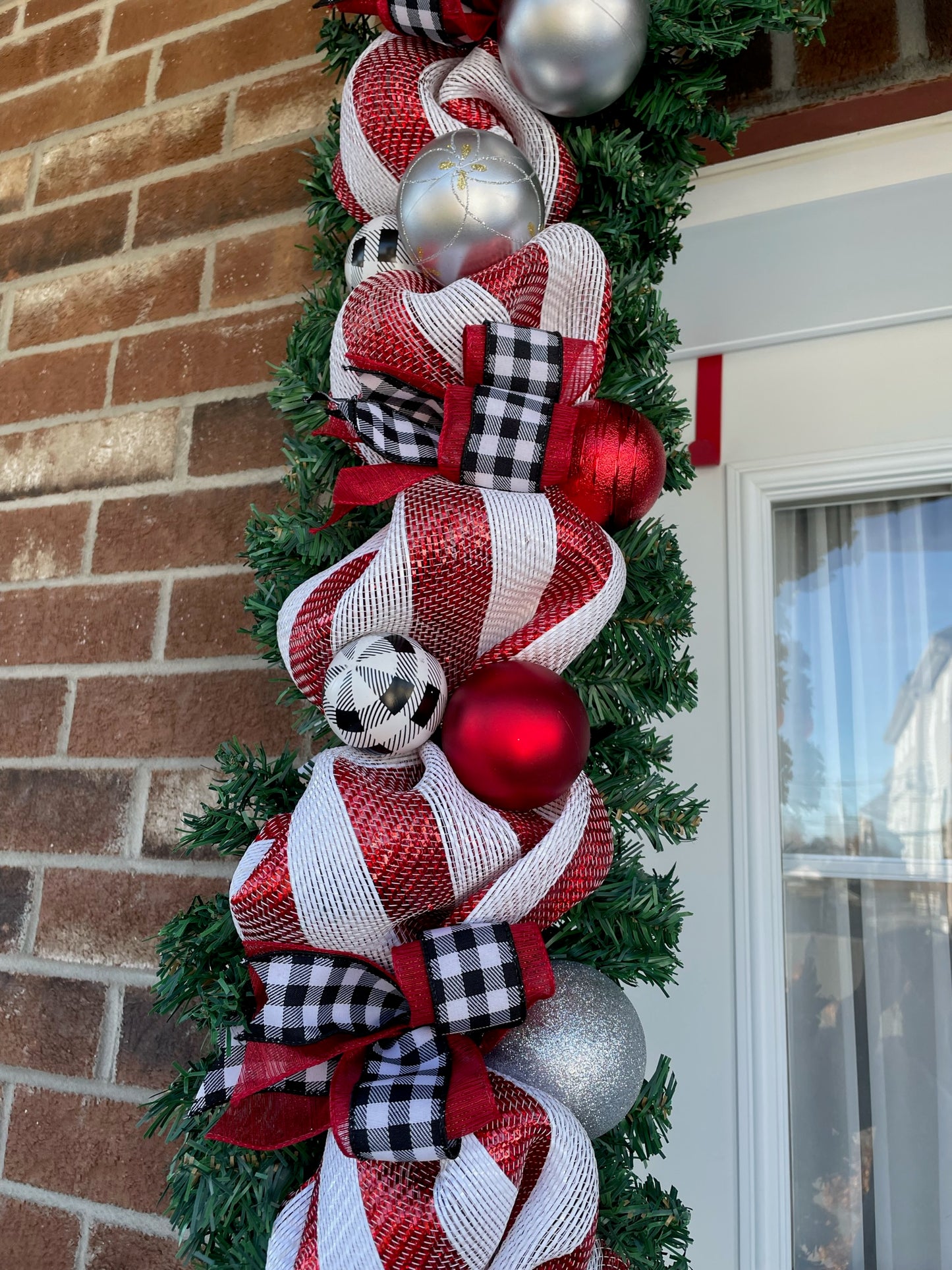 Christmas Wreath *** Christmas Madness