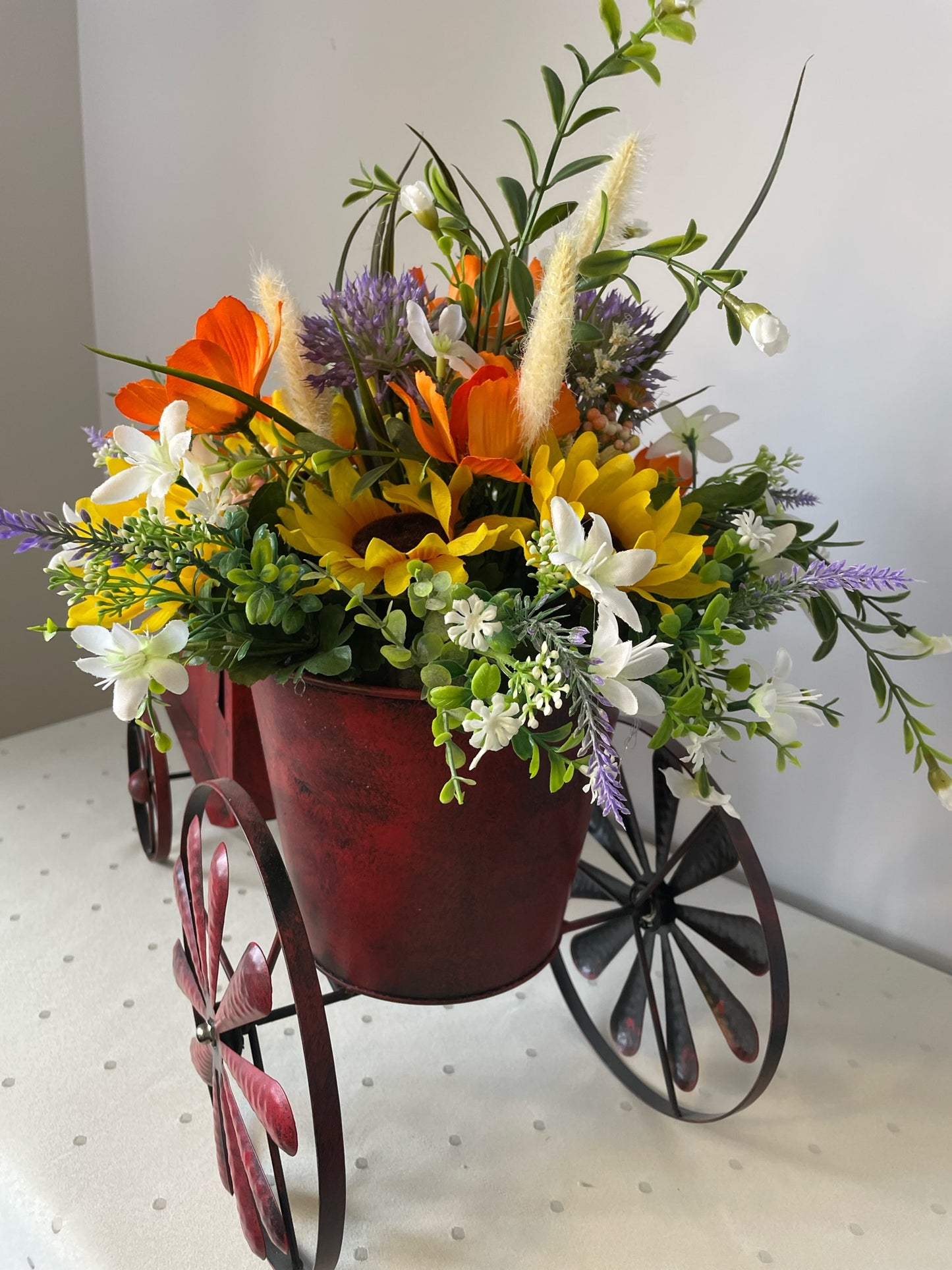 Centre de table " Auto Rouge"