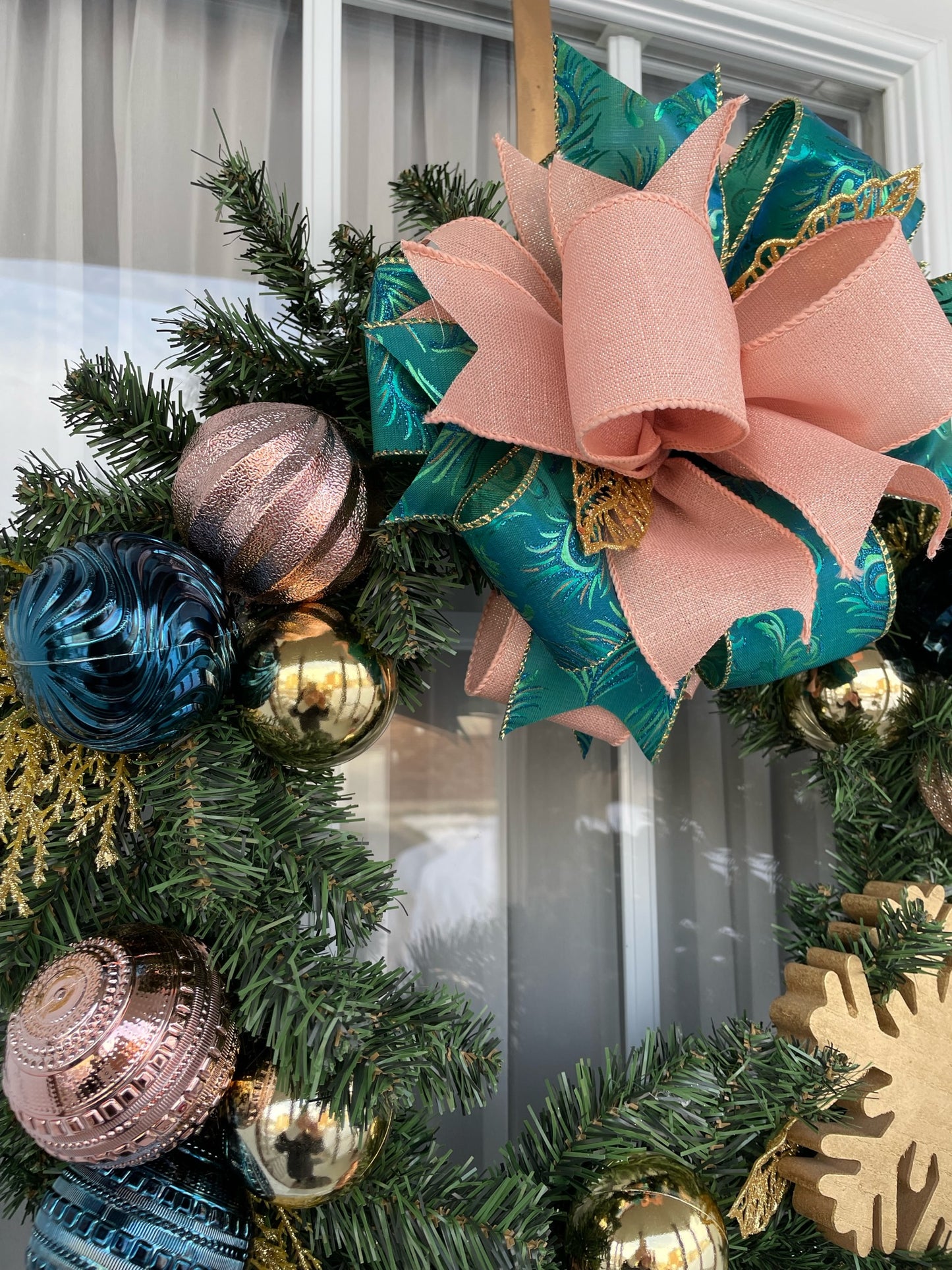 Couronne Noël " Chic flocon d'or "