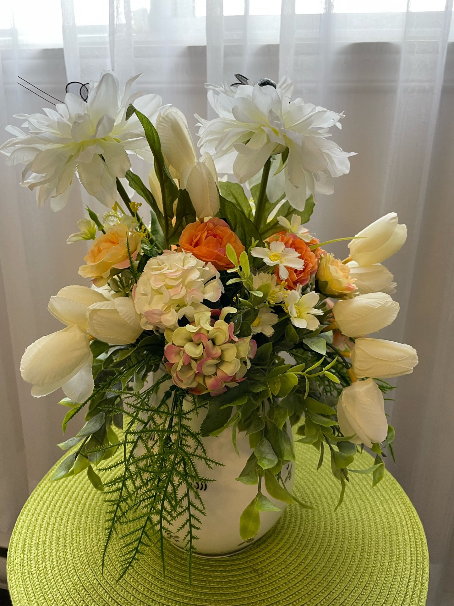 Vase de fleurs " Les Abeilles "