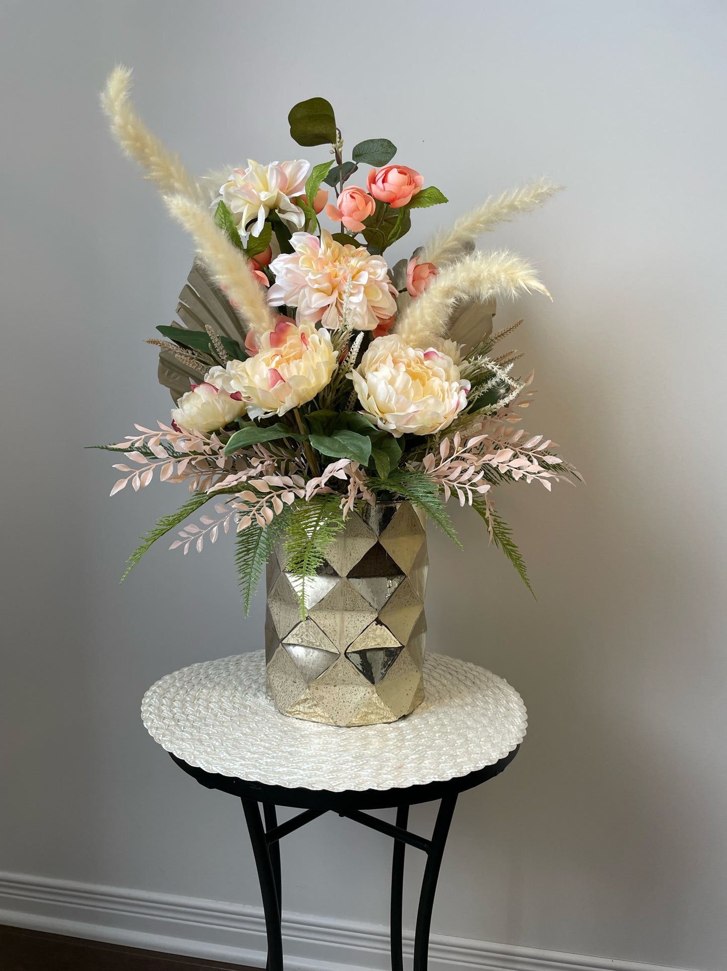 Vase of flowers "A Golden Spring"