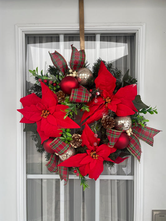 Christmas wreath "Poinsettia"